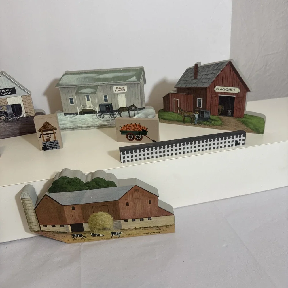 Cats Meow Amish Village Shelf Sitter Wooden Vintage Lot‎ Of 11